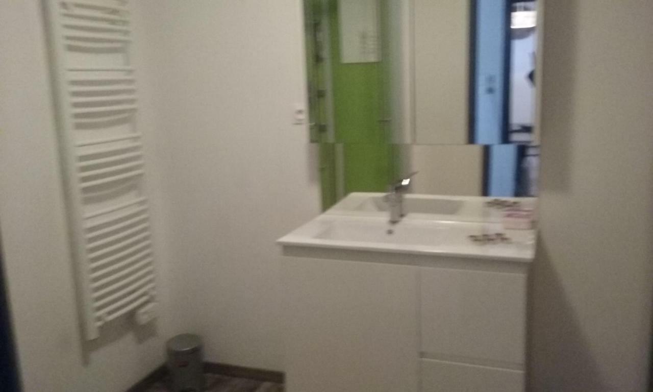 Appartement De La Cour Des Rois En Centre Ville Верден-сюр-Мез Екстер'єр фото